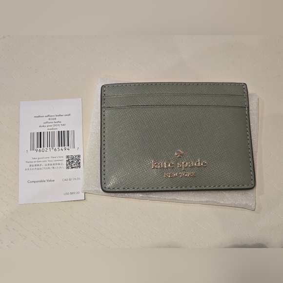 NWT Kate Spade Green Card Holder - Picture 2 of 4